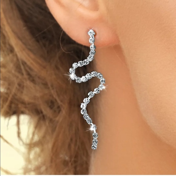 Jewelry - New 925 Silver Snake Style White Sapphire Earrings
